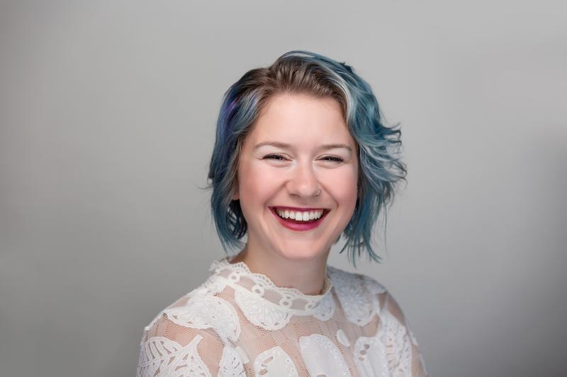 carousel-hero-element image-0