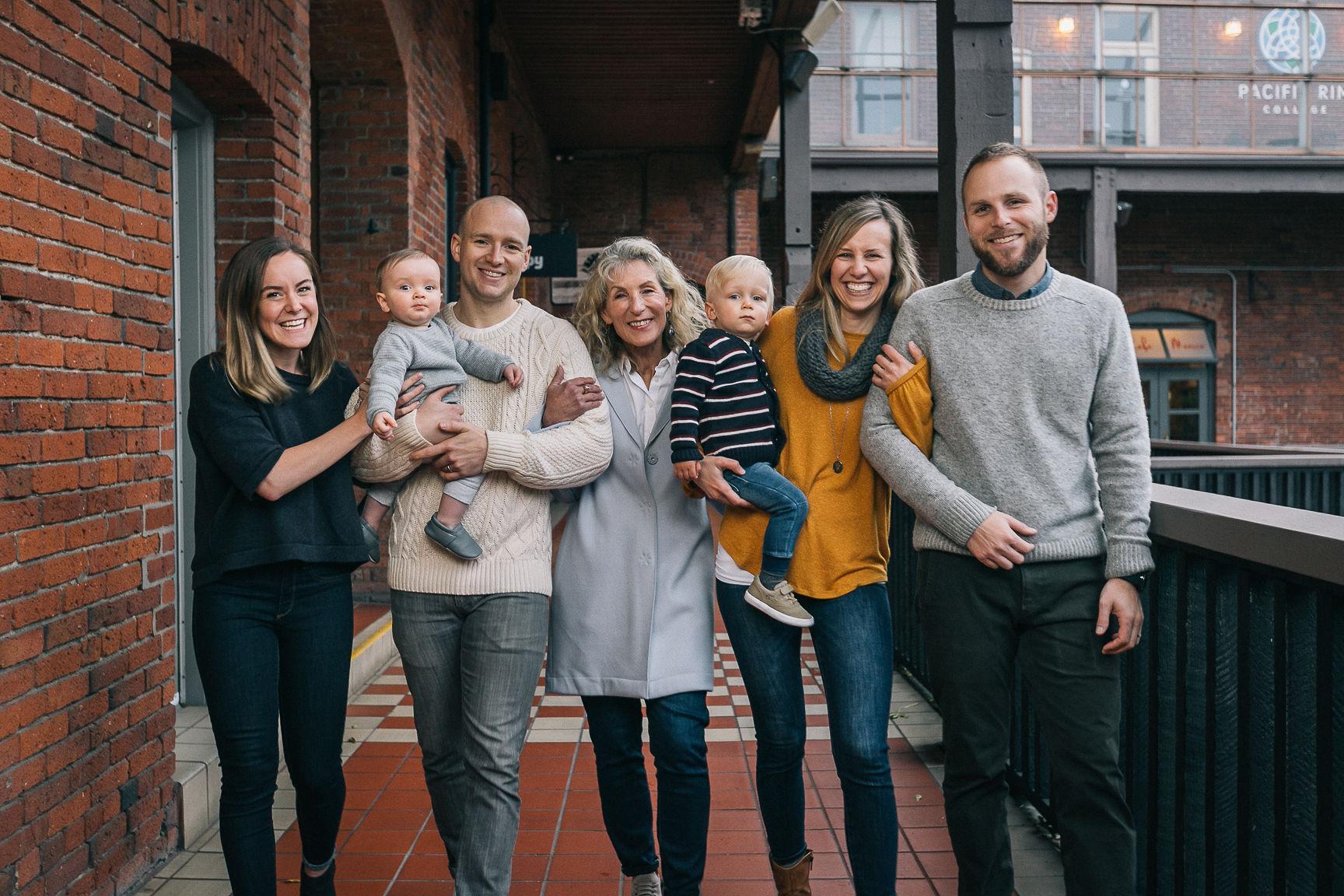 carousel-hero-element image-0